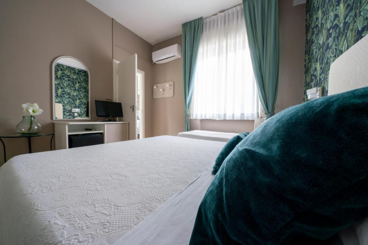Alta Marea Hotel Milano Marittima Buitenkant foto