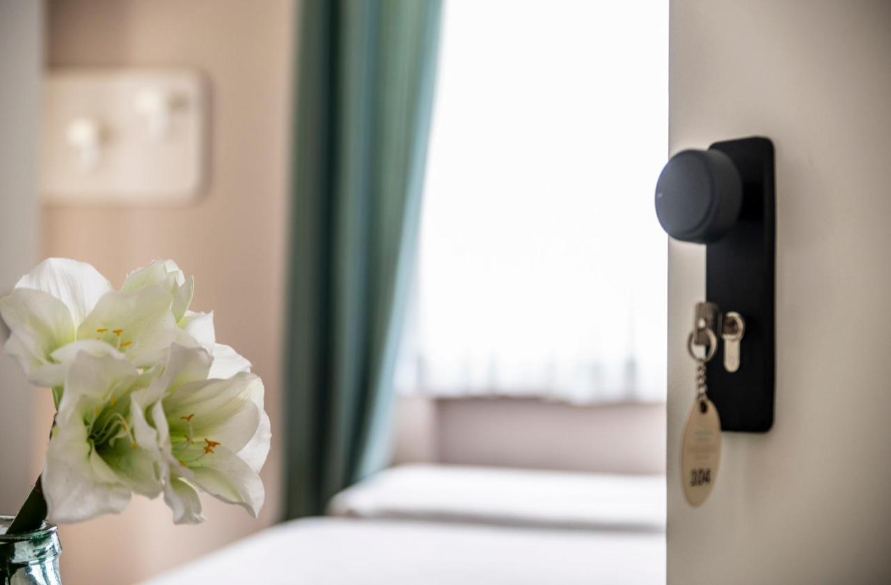 Alta Marea Hotel Milano Marittima Buitenkant foto