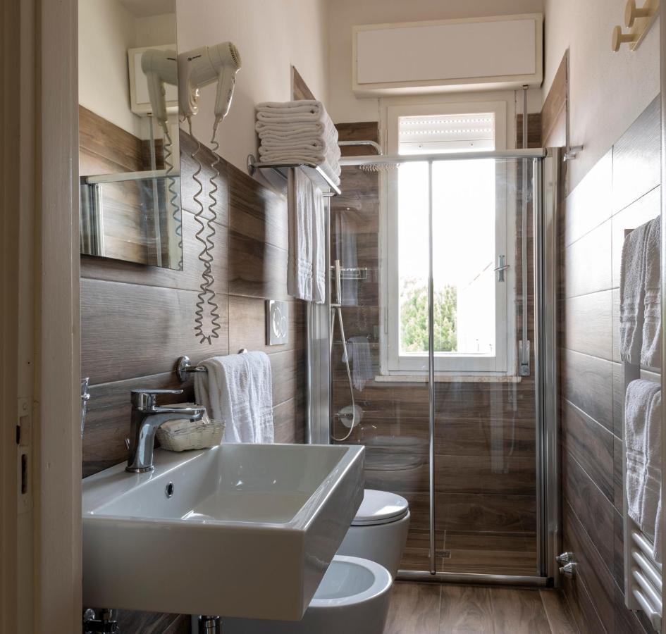 Alta Marea Hotel Milano Marittima Buitenkant foto