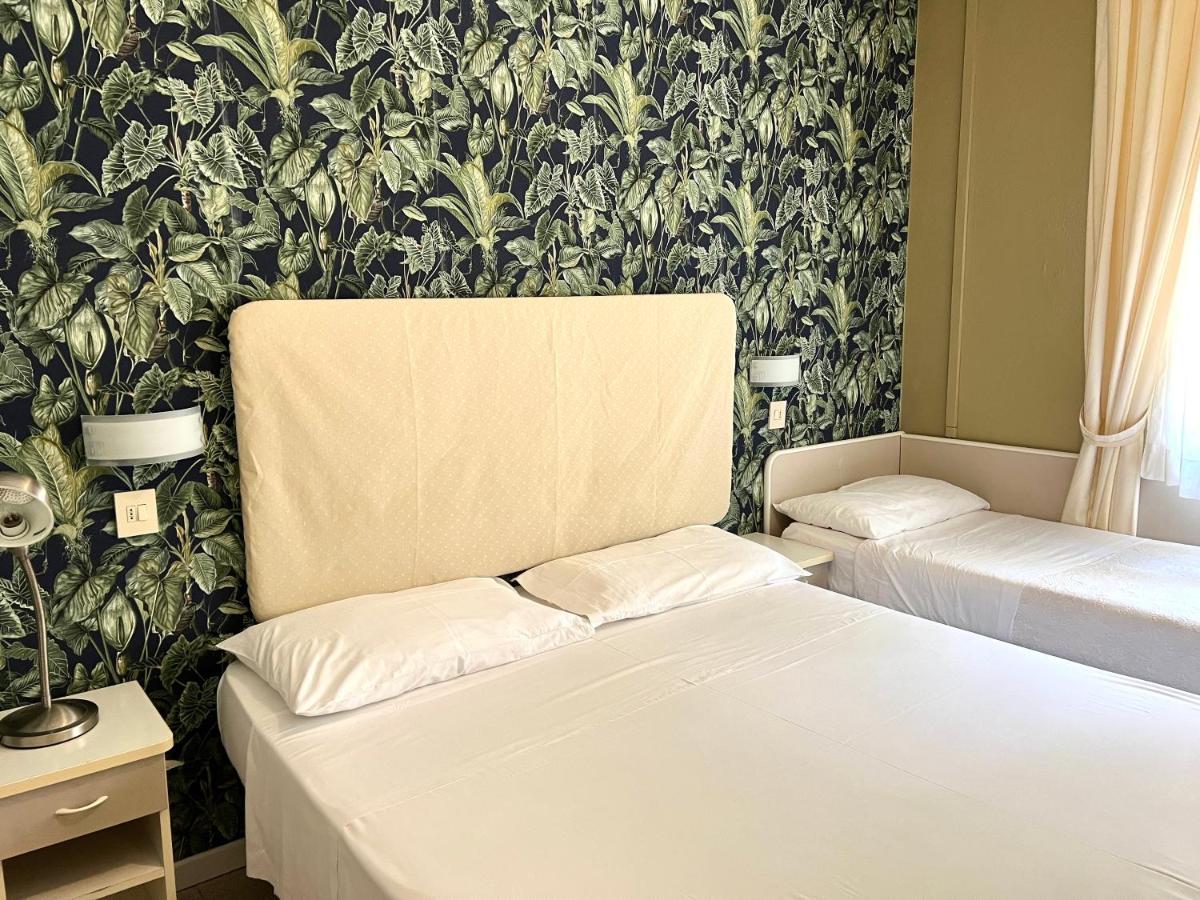 Alta Marea Hotel Milano Marittima Buitenkant foto